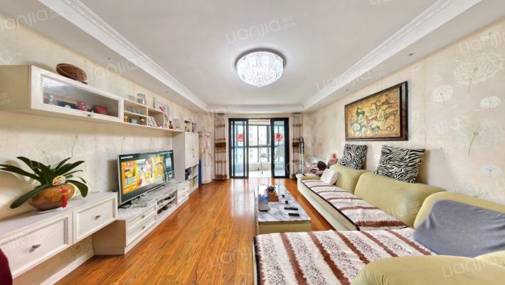 蓝天华门国际花园二手房实景图