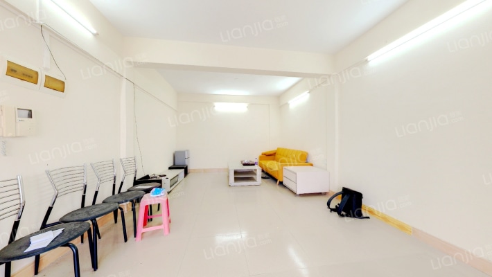 惠东金河湾花园一期二手房实景图