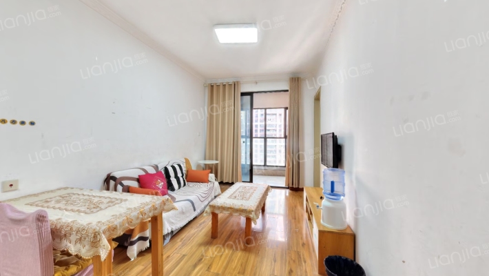 中德英伦联邦A区二手房实景图