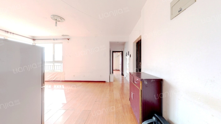 恋日风尚二手房实景图