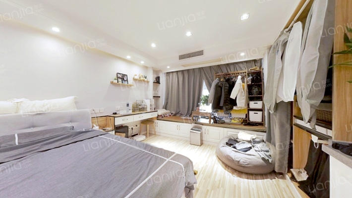 金轮星光名座二手房实景图