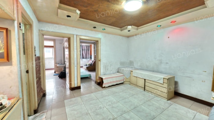 省游泳训练基地宿舍二手房实景图