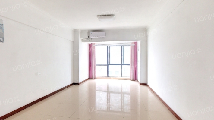 新锐公馆二手房实景图