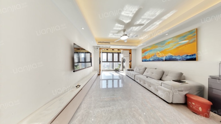 颐璟名庭二手房实景图