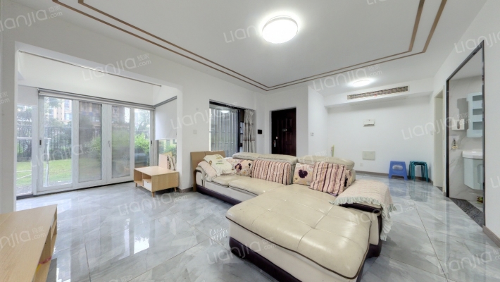 花样年龙年中心三期二手房实景图