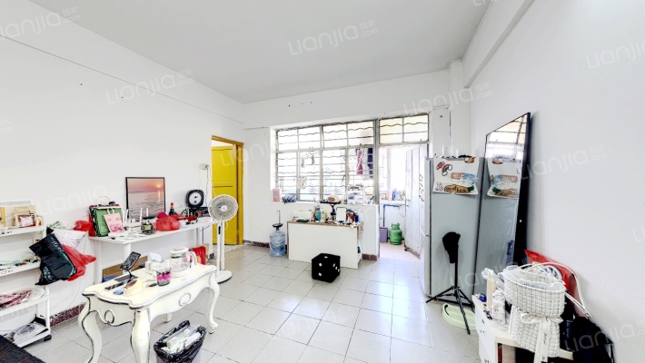 上步花园二手房实景图