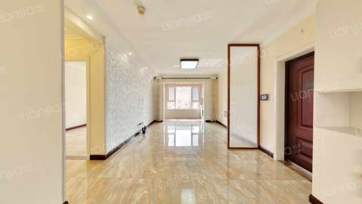 中垠雅苑二手房实景图