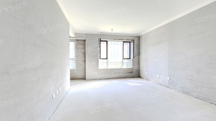 圣悦理想之城二手房实景图