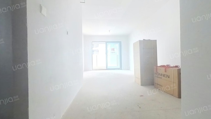 金地建投翠湖湾三区二手房实景图