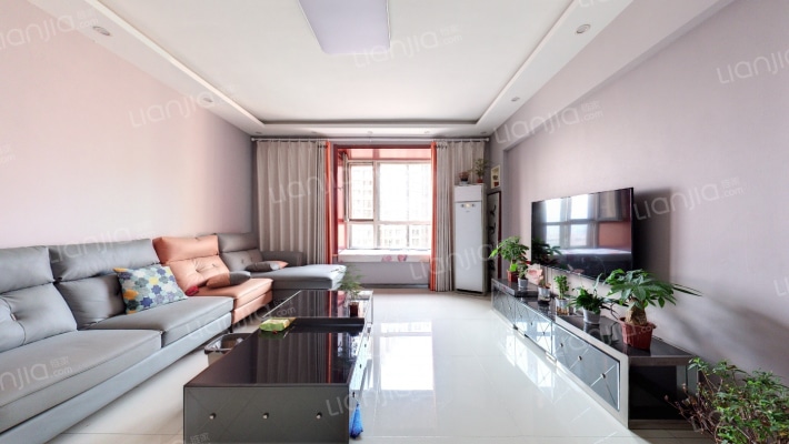 依水现代城二手房实景图