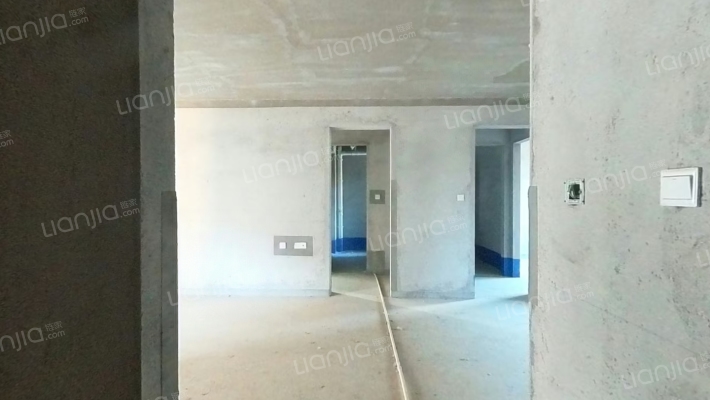 建业警园二手房实景图