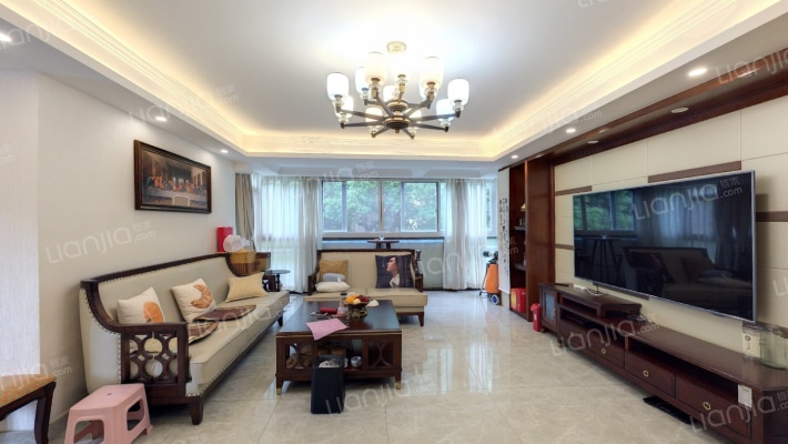 嘉绿莲苑二手房实景图