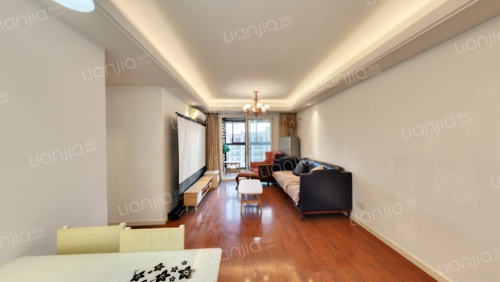 世纪之光二手房实景图