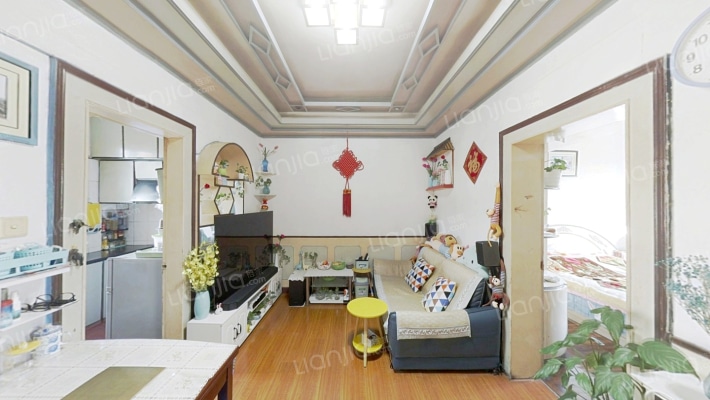 西成新村二手房实景图