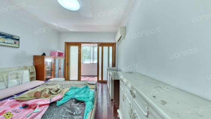 体育场路466号二手房实景图