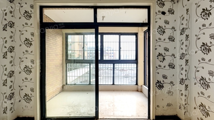 方远国际花园东区二手房实景图