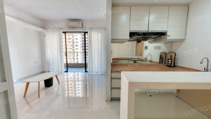 卓越大厦二手房实景图