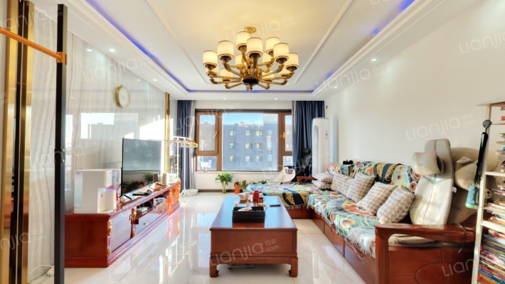 万科中粮假日风景二手房实景图