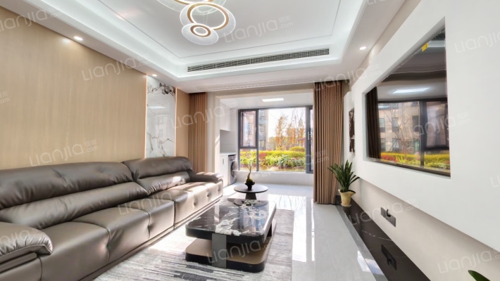 圣桦宝龙世家二手房实景图