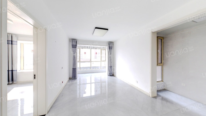 城南逸居BC区二手房实景图