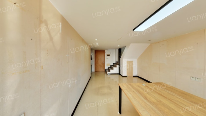 龙成国际二手房实景图