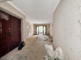 嘉福原山著 3室2厅 东南 西南