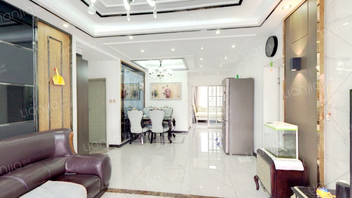 美罗湾三期二手房实景图