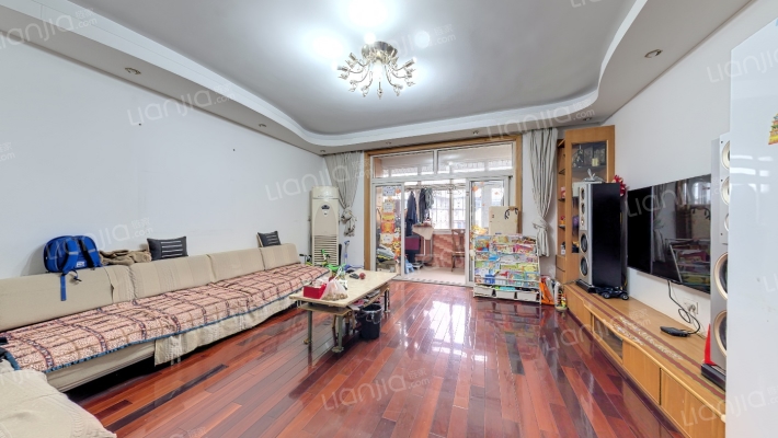 江宏花园A区二手房实景图