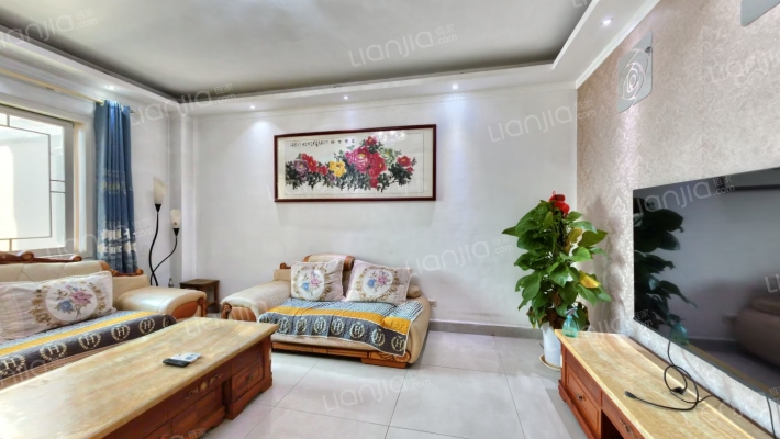 新天地小区二手房实景图