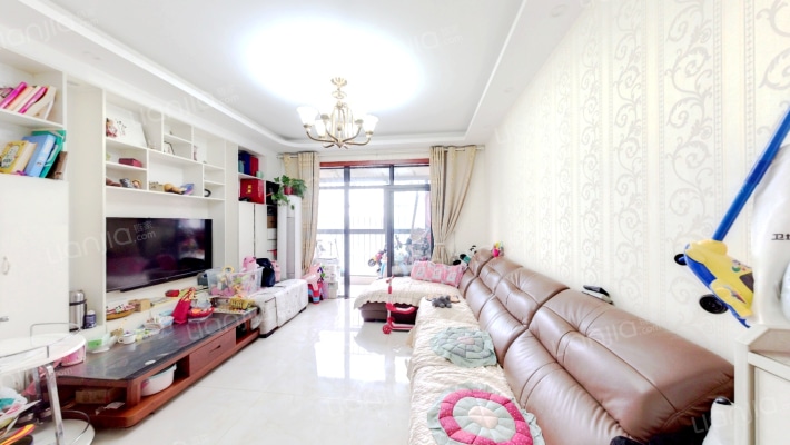 联众光辉乾城二手房实景图