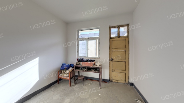 一初中家属院二手房实景图