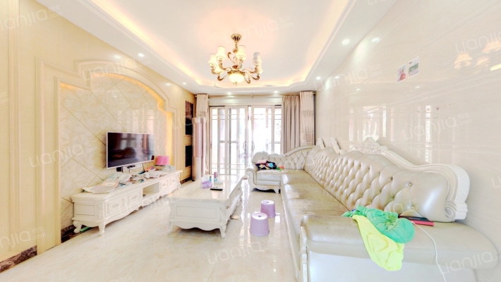 米兰街二手房实景图