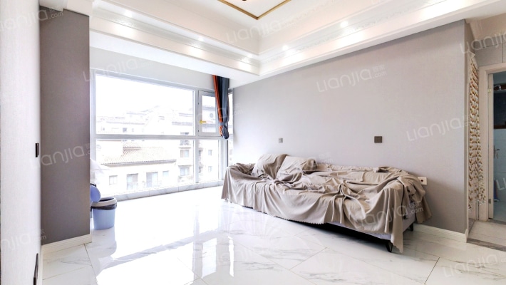 麓山国际悦庭二手房实景图