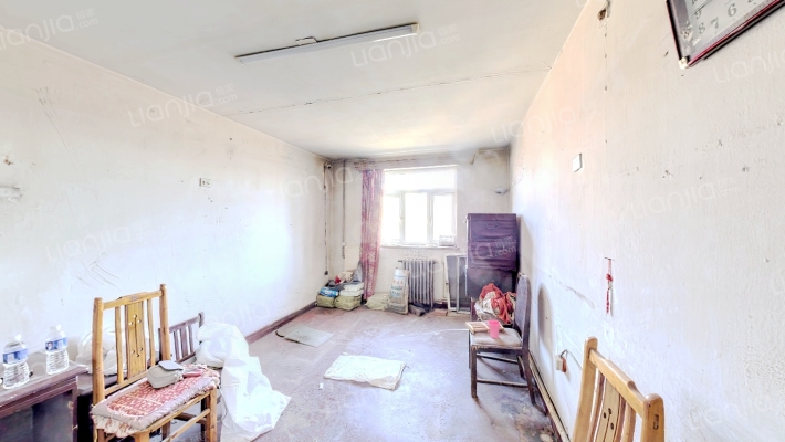 育红东里二手房实景图