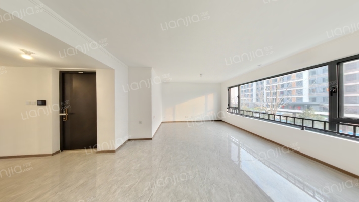 品致鸿熙二手房实景图