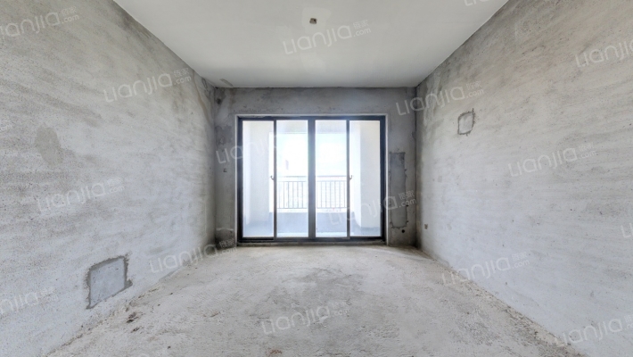 君临华府二手房实景图