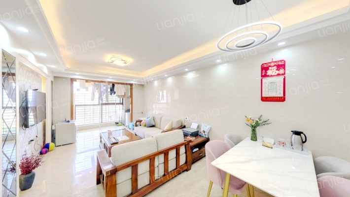 橡树湾三期二手房实景图