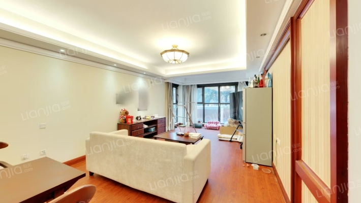 建屋芳洲二手房实景图