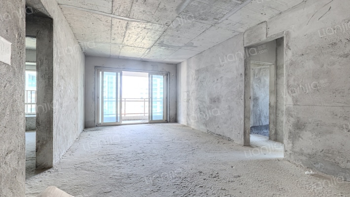 丽日湖逸家园一期二手房实景图