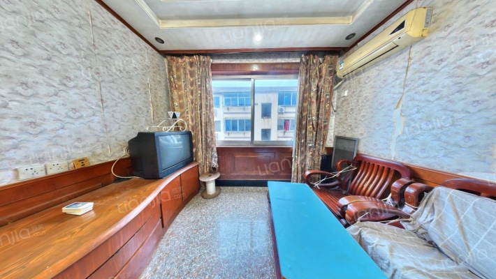 工行宿舍二手房实景图