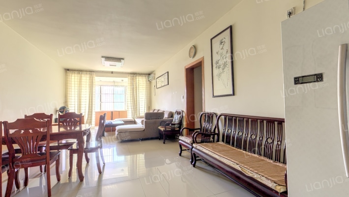 南山花园二手房实景图