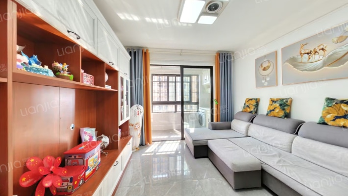 世茂翡翠府邸二手房实景图