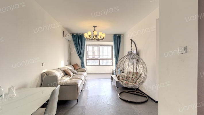 盛唐嘉苑二手房实景图