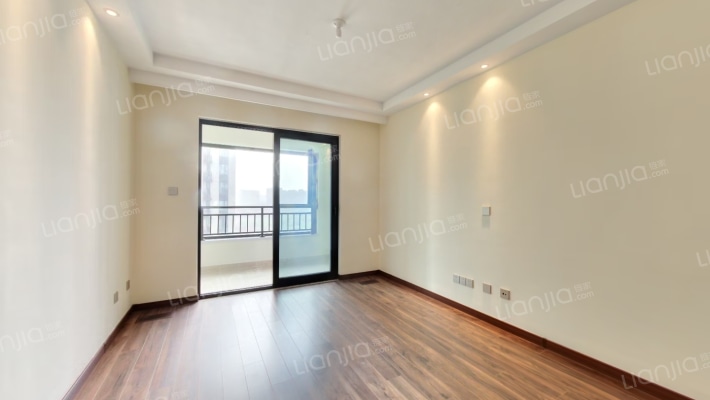 天鹅湖凤曦府二手房实景图