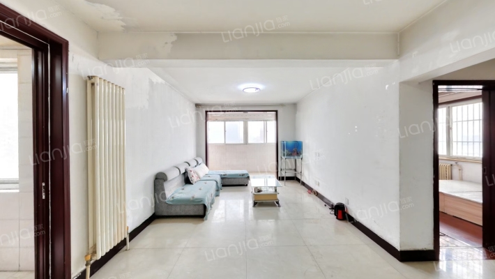 长庆恒立苑住宅小区二手房实景图
