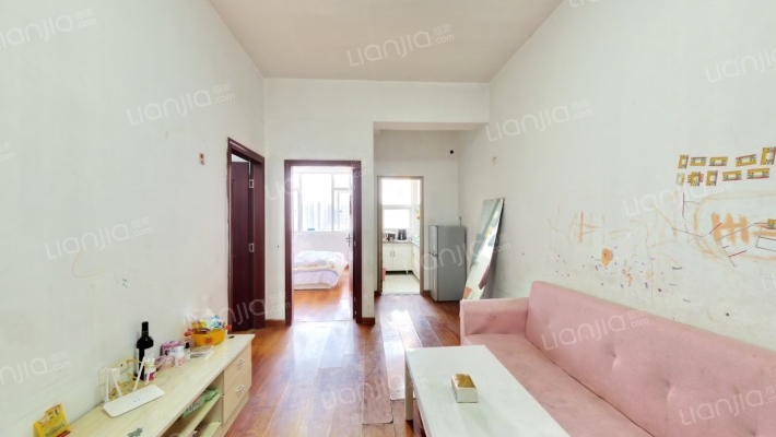 奥特莱斯V公寓二手房实景图