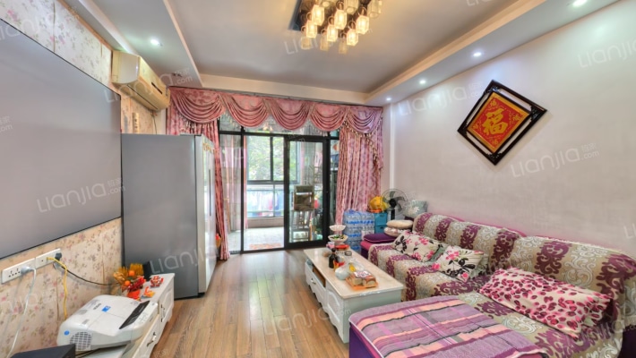 君融天湖二手房实景图