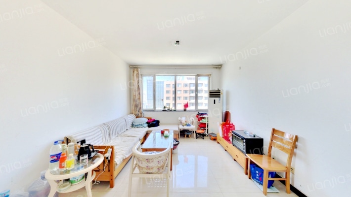 山东呼叫中心产业基地公寓楼二手房实景图