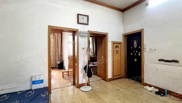 七里山社区一区二手房实景图