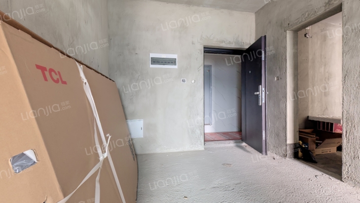 东湖山水二手房实景图